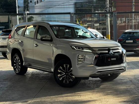 MITSUBISHI PAJERO SPORT 2.4 16V MIVEC TURBO DIESEL HPE-S AWD AUTOMÁTICO MITSUBISHI PAJERO SPORT 2.4 16V MIVEC TURBO DIESEL HPE-S AWD AUTOMÁTICO